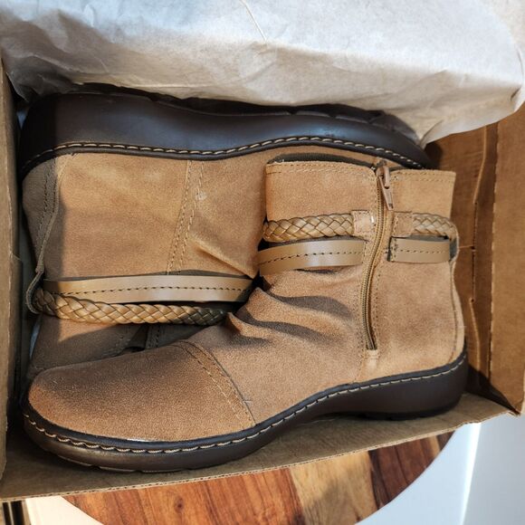 Clarks Cora Braid Ankle Boots – Women’s 9.5 | Dark Khaki | Zip-Up - Picture 7 of 10